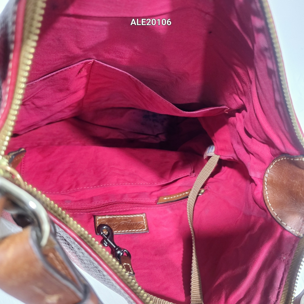 Dooney & Bourke Red Leather Tote / Shoulder Bag Zip Pocket - Picture 16 of 16